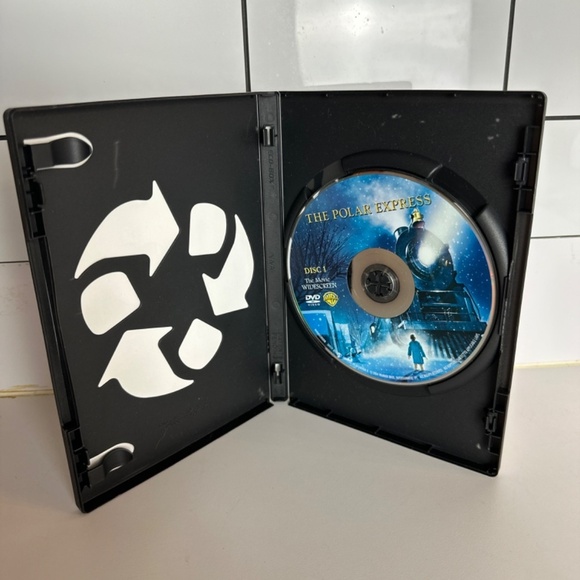 The Polar Express Widescreen Edition DVD - Picture 3 of 3